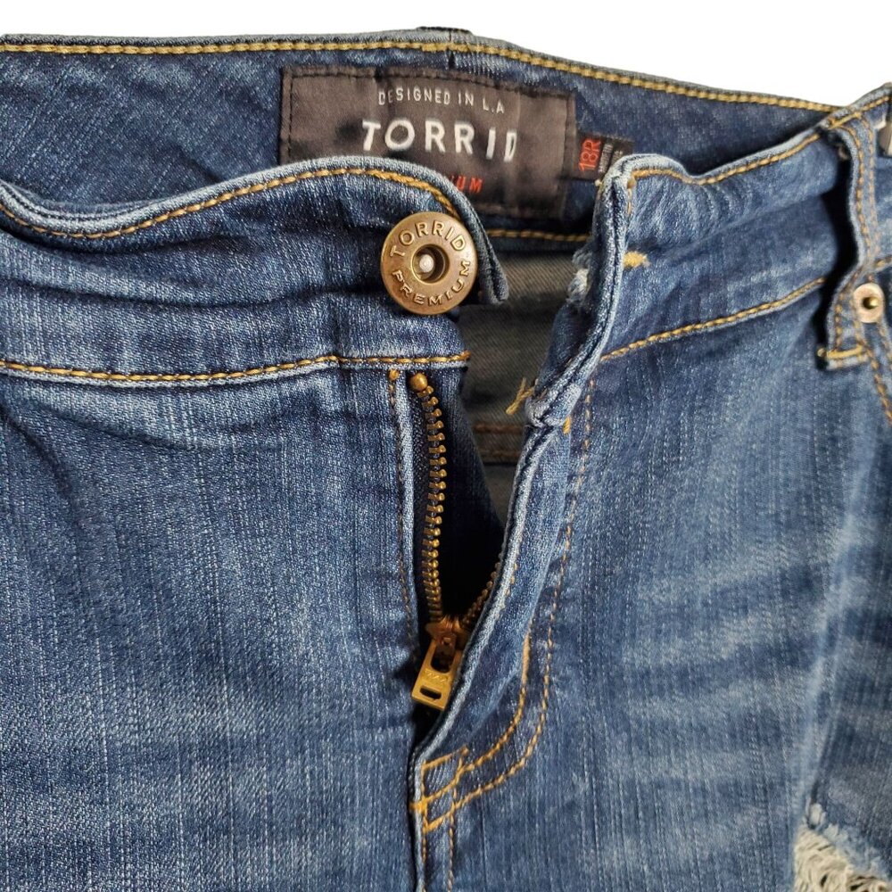 Torrid Premium Size 18R Jeans Boyfriend Distressed Denim Stretch Straight Mid Ri - Picture 5 of 7